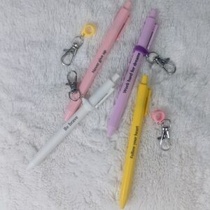 FREE WITH PURCHASE 💖 Inspirational Multicolor Pens with Keychain Clips ($15+)